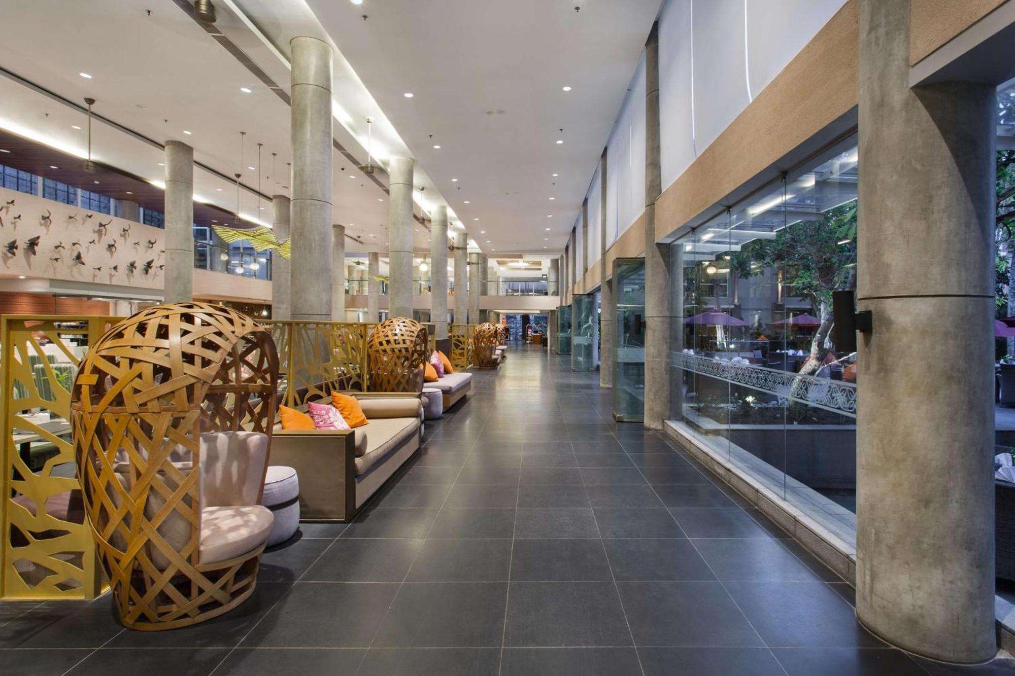 Hilton Garden Inn Bali Ngurah Rai Airport Kuta  Exterior photo